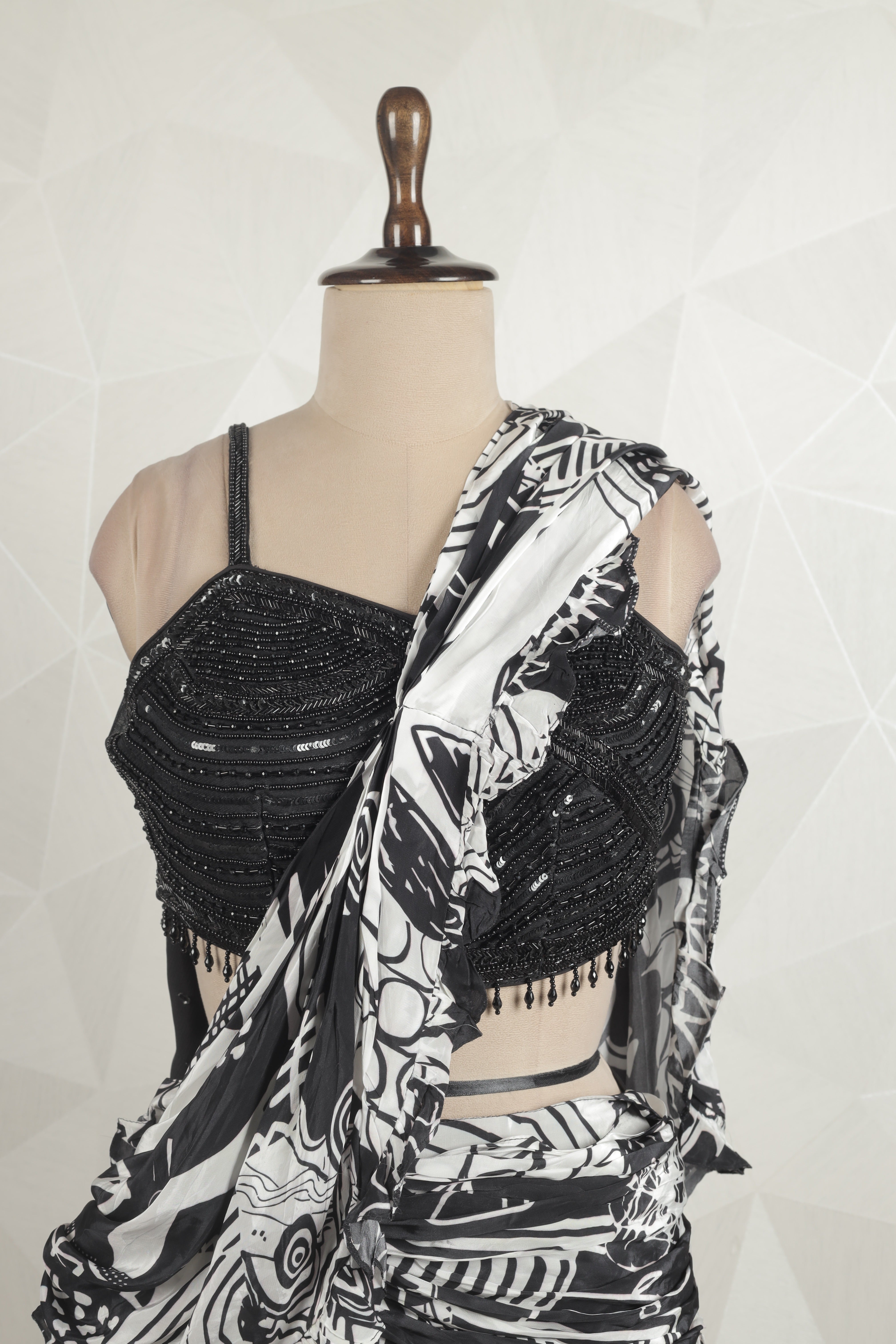 Gorgeous Draped Printed Saree With Ready Sequins And Cut Dana Blouse