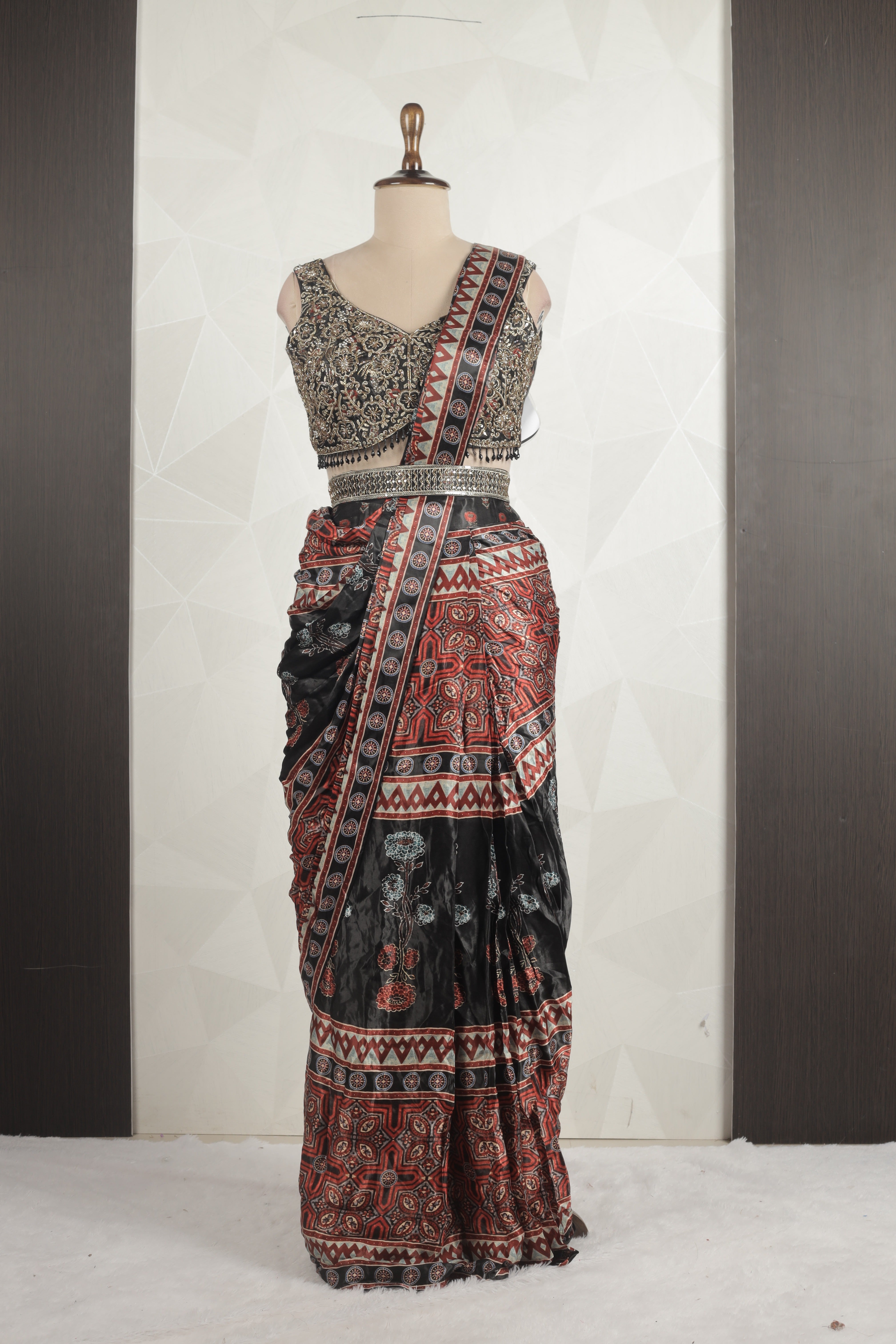 Gorgeous MultiColored Draped Printed Saree With Ready Sequins And Cut Dana Blouse