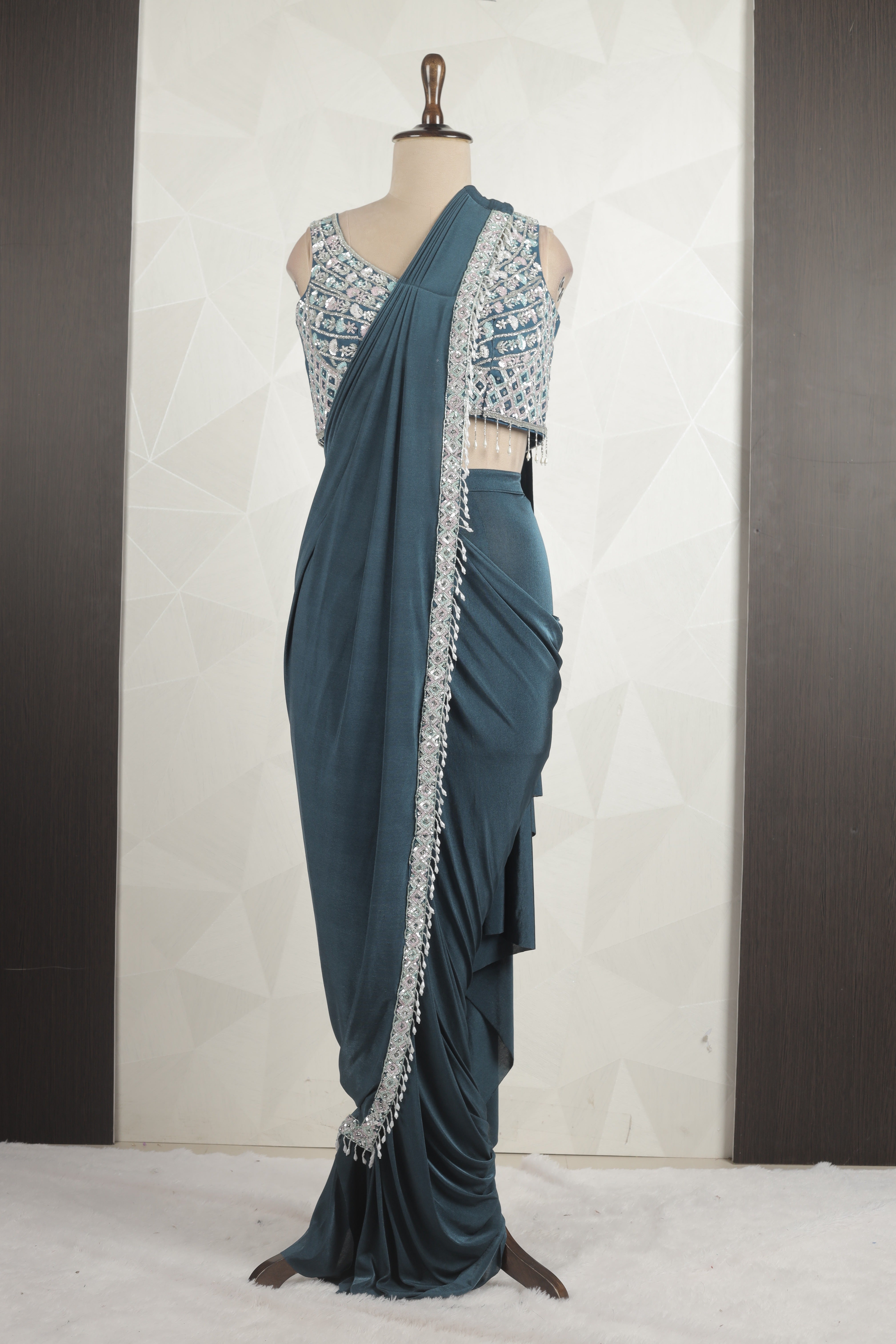 Gorgeous Draped Saree With Ready Sequins And Cut Dana Blouse
