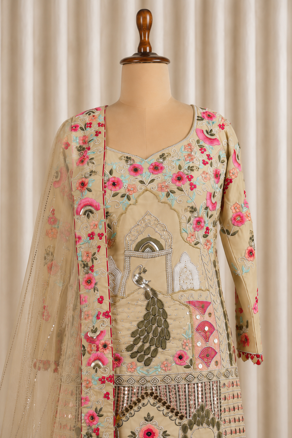 Traditional Straight Cut Kurti-Straight Pants Suit