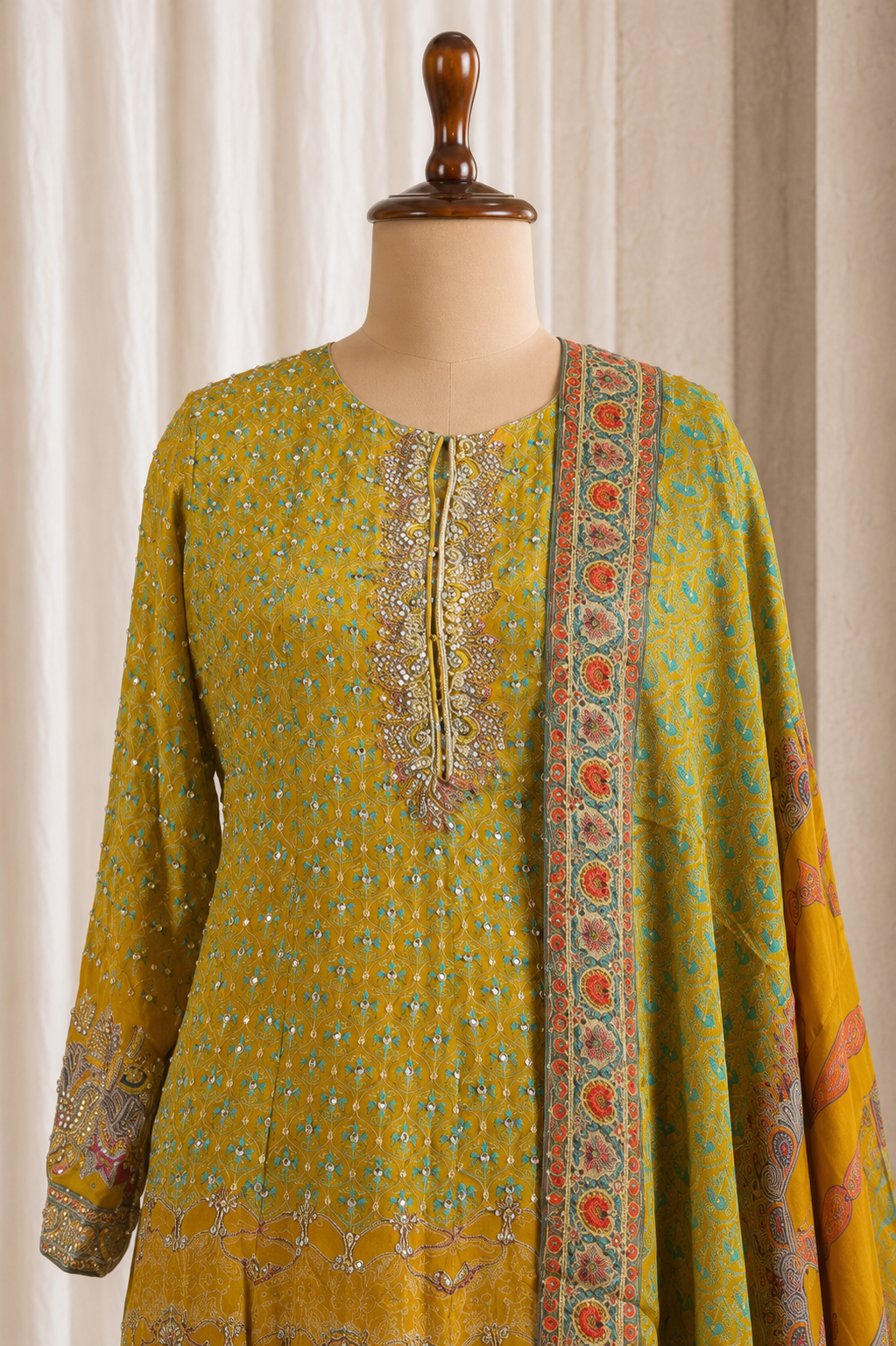Magnificent Green Color Crepe Silk With Sequins Work Suits
