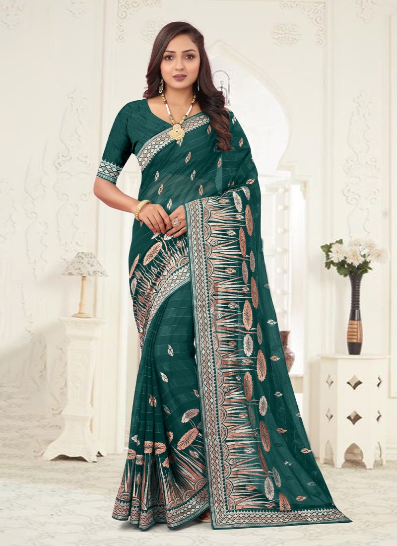 Blissful Trendy Saree For Party