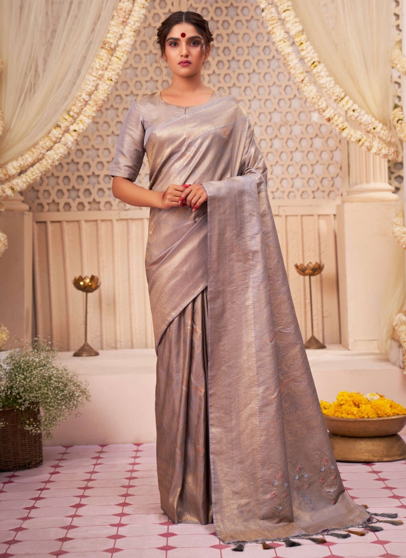 Blissful Woven Kanjivaram Silk Trendy Saree