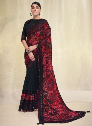 Blooming Traditional Saree For Wedding