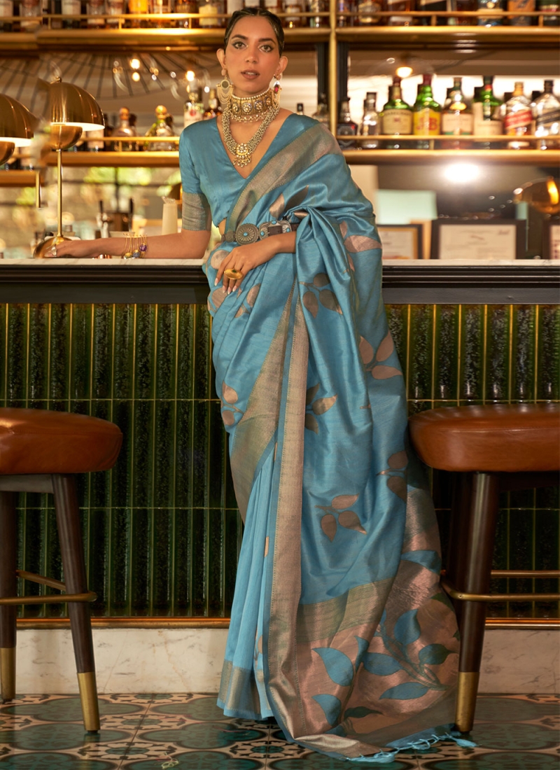 Capricious Handloom silk Blue Zari Traditional Saree