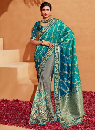 Delightsome Silk Weaving Classic Saree