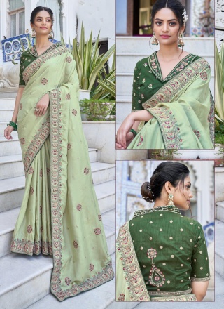 Engrossing Silk Green Trendy Saree