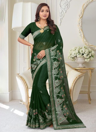 Fascinating Georgette Trendy Saree