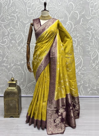 Gripping Silk Weaving Green Designer Saree