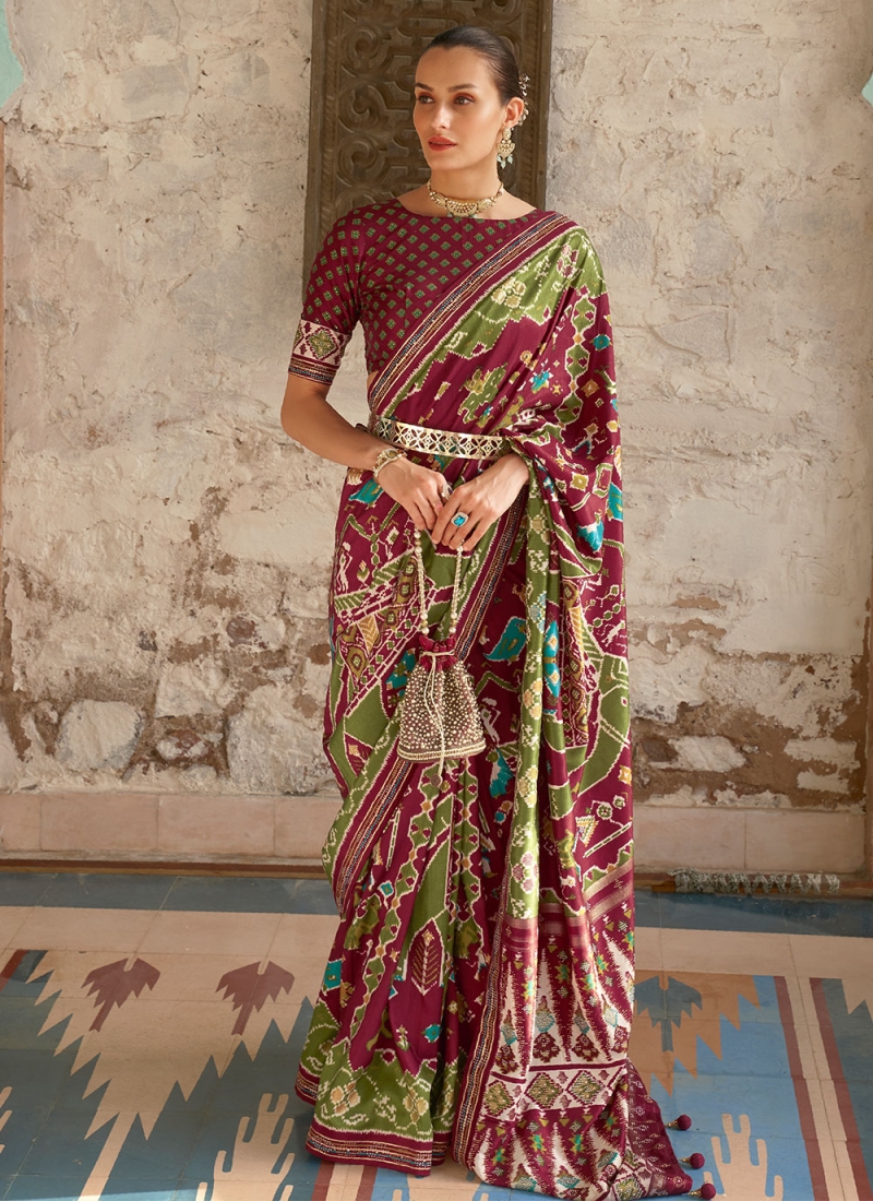 Incredible Weaving Traditional Saree