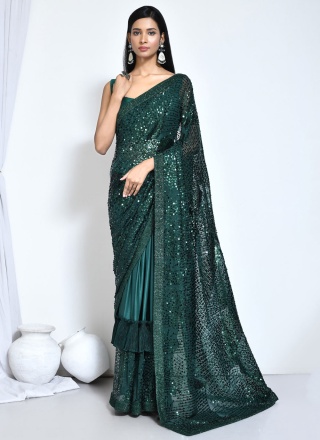 Intriguing Silk Rama Contemporary Style Saree