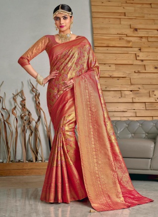 Intriguing Weaving Traditional Saree