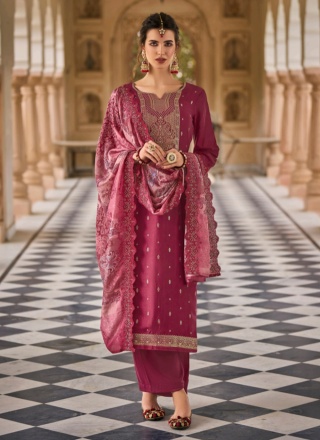 Jacquard Pink Salwar Kameez