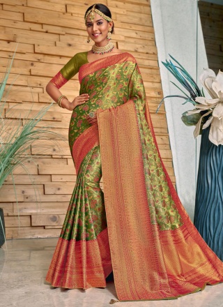 Miraculous Banarasi Silk Green Classic Saree