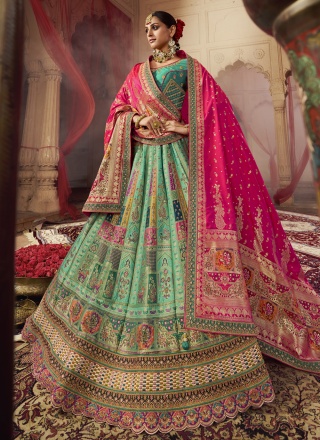 Buy Latest Wedding Lehenga Choli Online Shopping in UK, USA