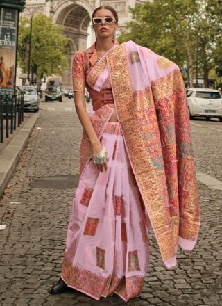 Outstanding Pink Weaving Handloom silk Designer Saree