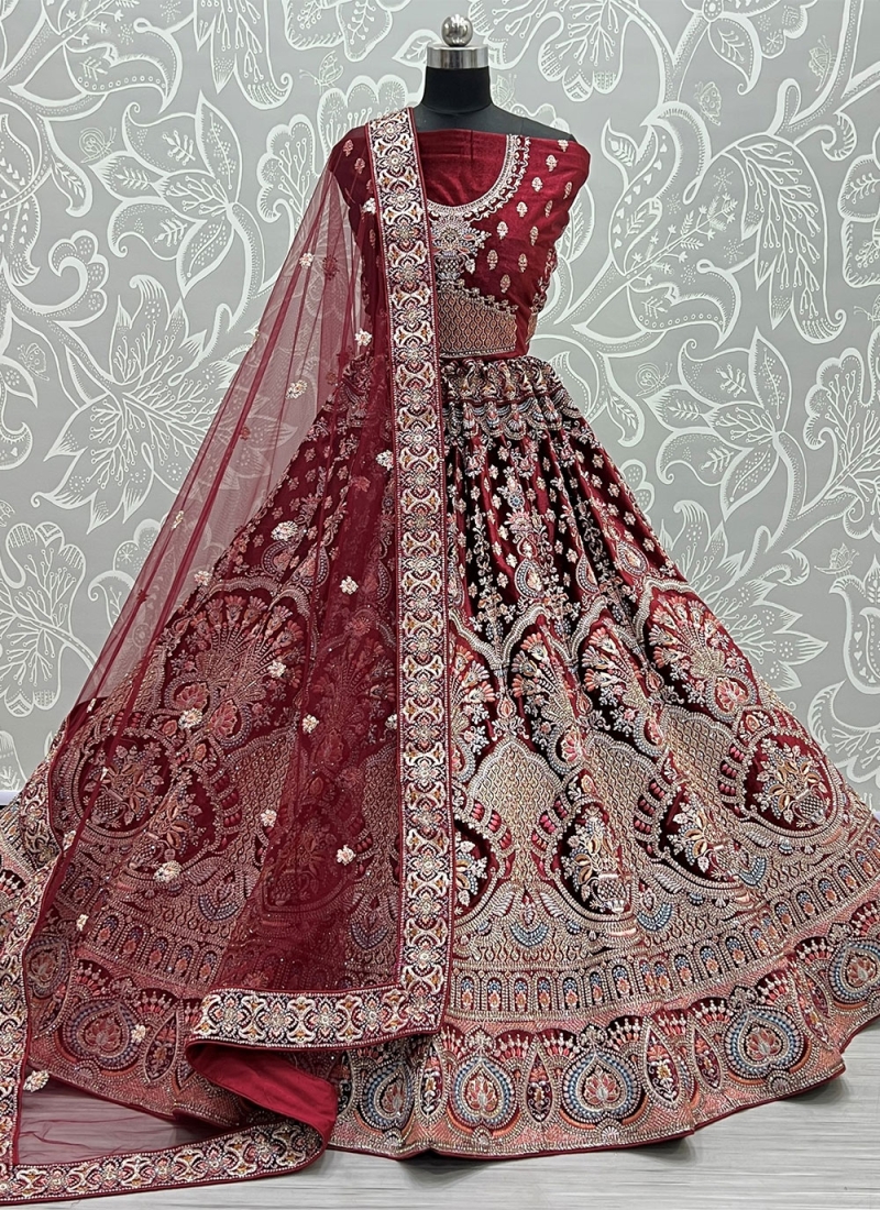 Prodigious Zari Designer Lehenga Choli