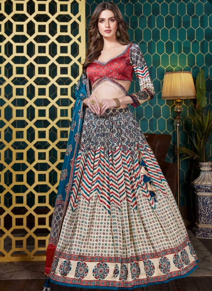 Buy Zari Party Trendy Designer Lehenga Choli Online : 51722 - Lehenga