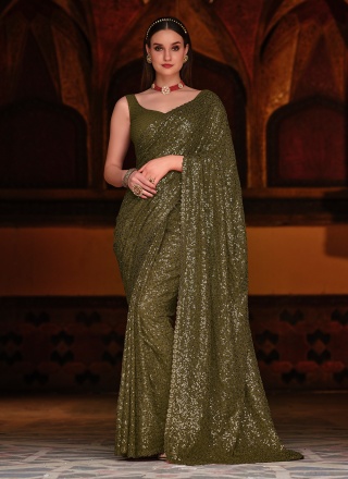 Snazzy Georgette Party Classic Saree
