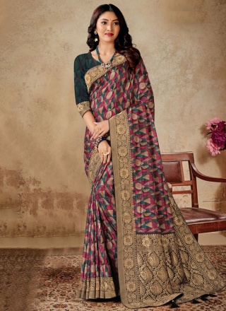 Spectacular Green and Pink Contemporary Style Saree