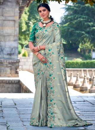 Staring Silk Reception Designer Saree