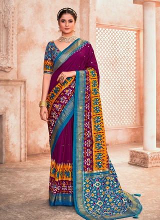 Strange Cotton Silk Purple Classic Saree