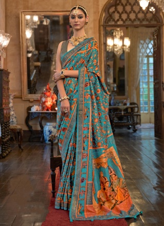 Striking Classic Saree For Engagement