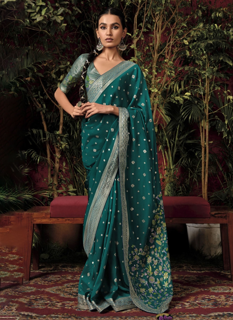 Suave Classic Saree For Party